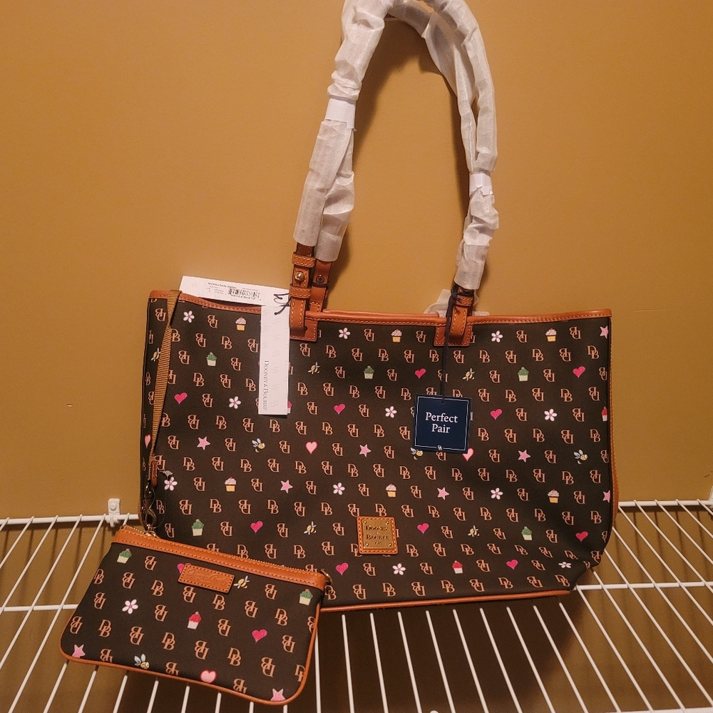 Dooney and bourke brown leather tote with wristlet
